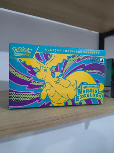 Pokemon . ETB . Heróis Excelsos. Treinador Avançado 