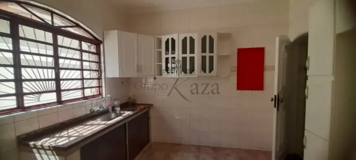 Oportunidade - Casa Comercial - Vila Ema - 330m² - Estuda Permuta.