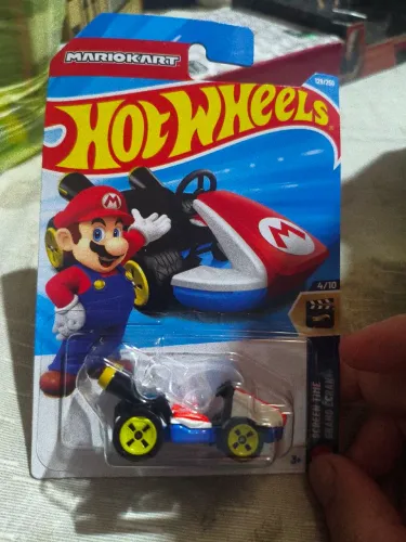 Hotwheels Mario kart