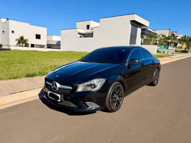 Mercedes-Benz CLA-200 First Edition 1.6 TB 16V Aut. 2015