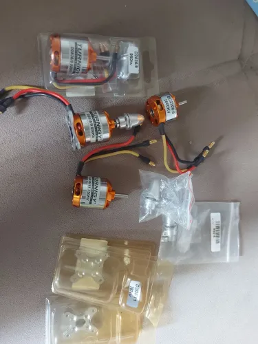 Motor turnigy
