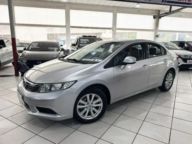 Honda Civic Sedan LXS 1.8/1.8 Flex 16V Aut. 4P 2016