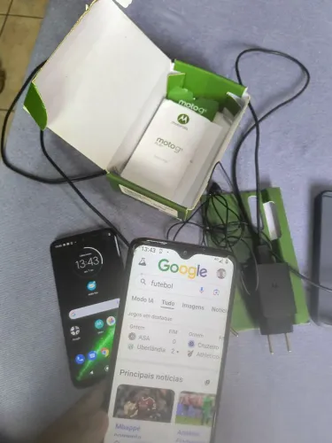 Motorola G8 play e G7 Plus.Funcionando perfeitamente,vendo barato pois está parado