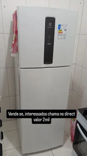 Geladeira semi nova zero marcas de uso