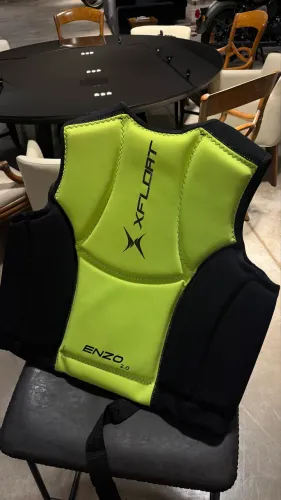 Colete salva vidas Xfloat Enzo 2.0