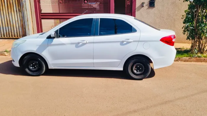 Ford KA+ Sedan 1.5 16V Flex 4P 2016