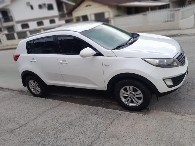 Kia Motors Sportage LX 2.0 16v/ 2.0 16V Flex Mec. 2011