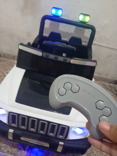 Carinho eletrônico novo 850