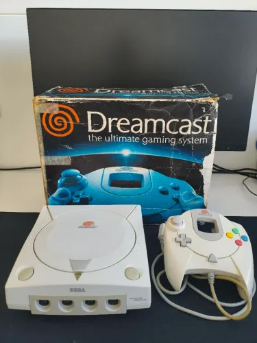 Dreamcast com caixa