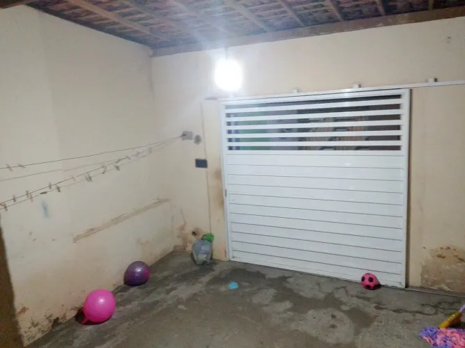 Vendo casa no conjunto 