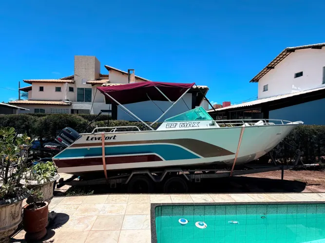 LANCHA DE ALUMÍNIO LEVEFORT 22 MAX /22 PÉS/ ALUMÍNIO + EVINRUDE 150HP