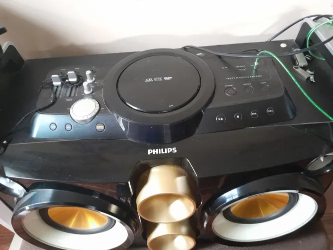 Som PHILIPS party machine FWP 