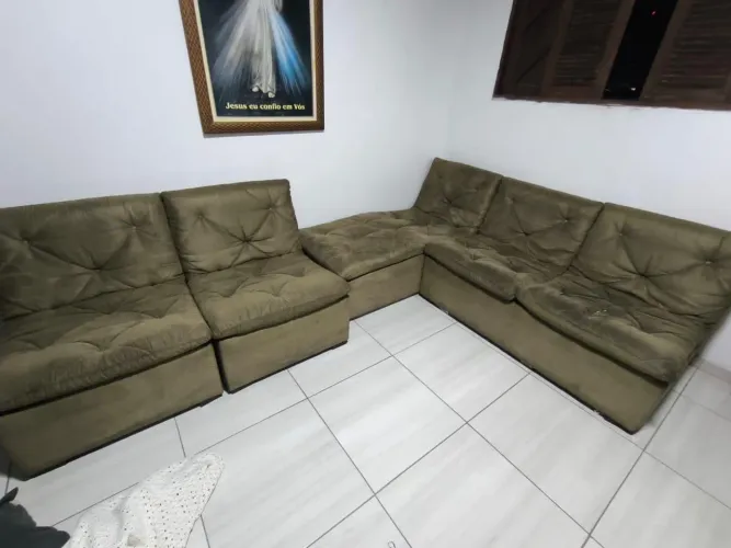Sofá seminovo modulado grande