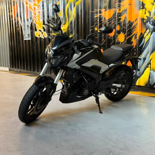 Bajaj DOMINAR 250