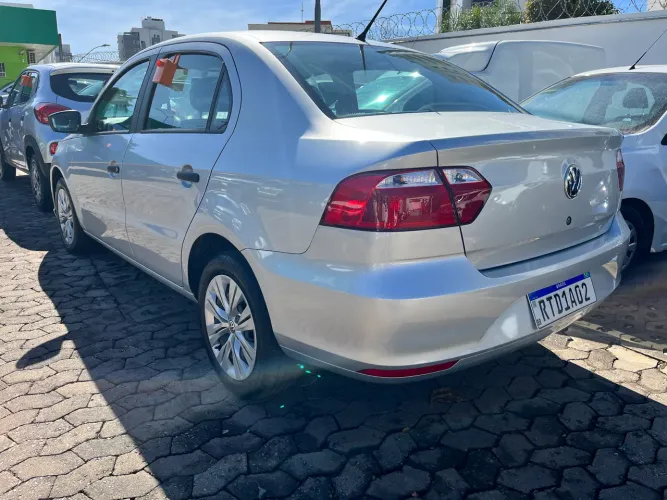 Volkswagen Voyage 1.6 MSI Flex 8V 4P 2022