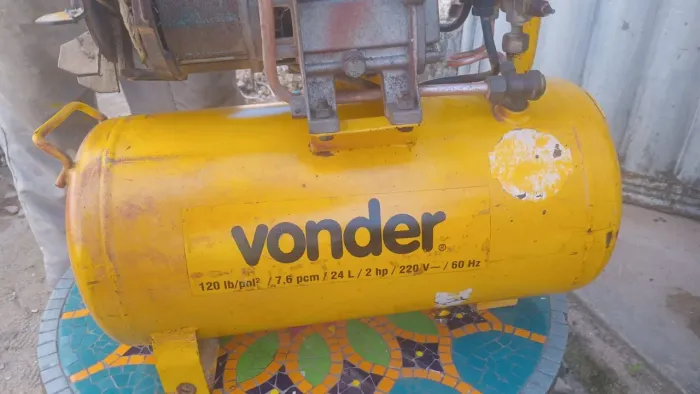 Compressor