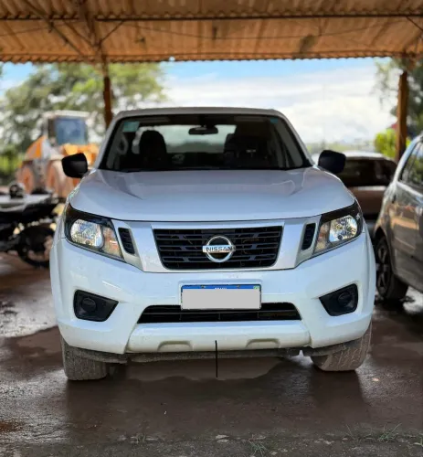 Nissan Frontier S (2021) - 4X4 2.3 TB Diesel 