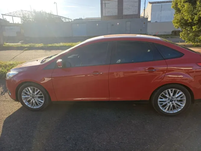 Ford Focus Fastback Se/se Plus 2.0 Flex Aut. 2016