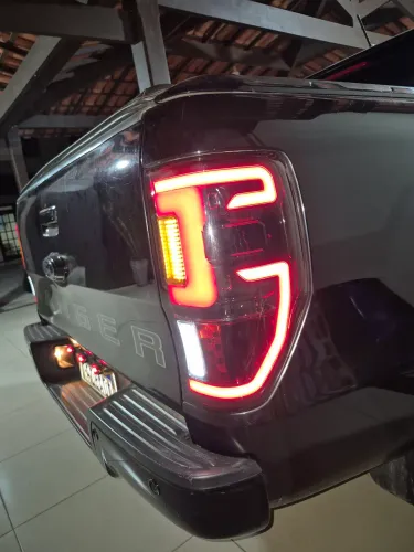 Lanterna traseira de led lado direitoranger