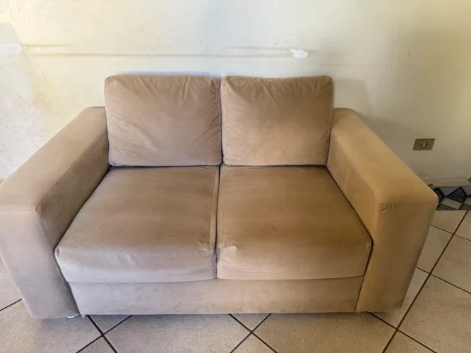 Sofá ?Poltrona?. 2 Lugares