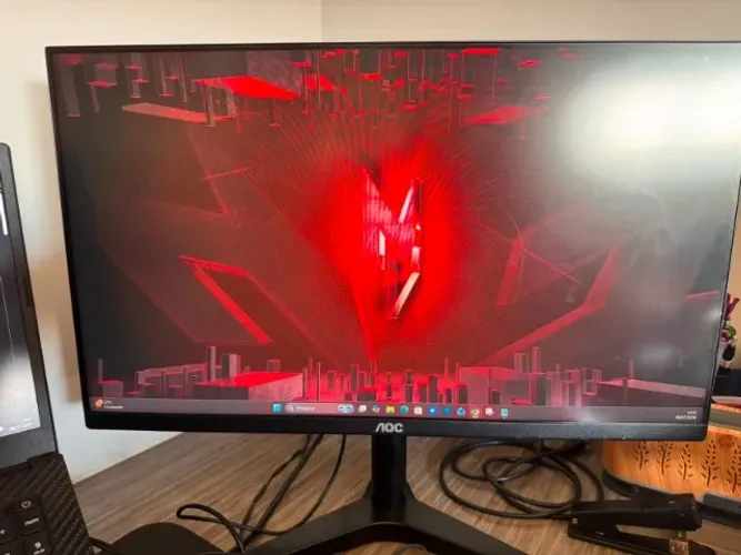 Monitor AOC 24 polegadas 24B1XHM - MONITOR LED FHD - Excelente estado.