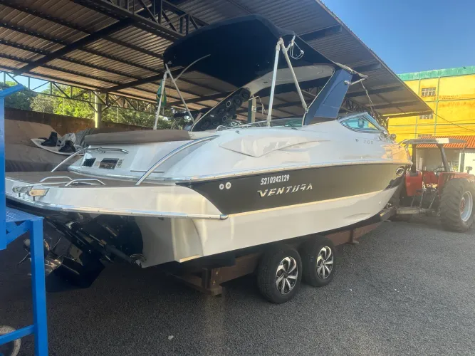 Lancha Ventura 265 comfort