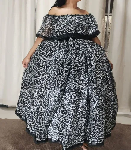 Saia de Pombagira 5 metros + Bata - Preta com Prata - Nova - Conjunto