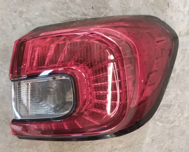 Lanterna Fiat Argo Original 