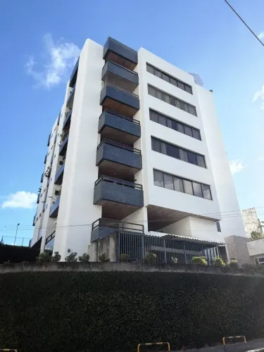 Imóvel para aluguel tem 234 metros quadrados com 4 quartos em Jardim Apipema - Salvador -