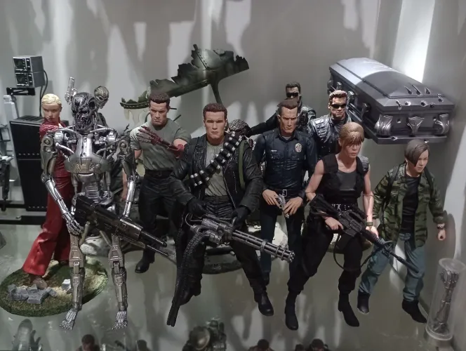 Lote Exterminador do Futuro Coleção Neca Ultimate T-800 Arnold Schwarzenegger