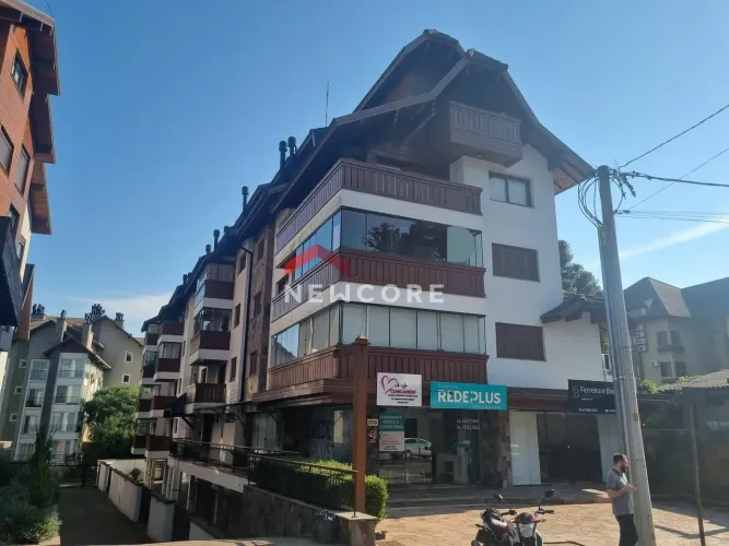 Apartamento em Avenida Borges de Medeiros - Centro - Gramado/RS