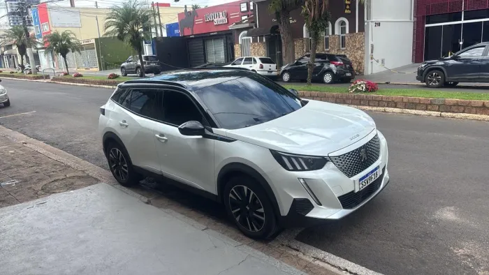 Peugeot E-2008 5P Aut. (elétrico) 2023