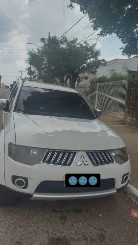 Mitsubishi Pajero 2013