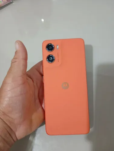 Vende-se celular motoG06 128gb 2 meses de uso novinho ainda e com manual 650 Reais .
