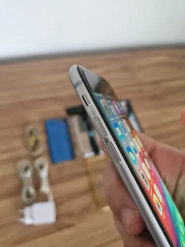 iPhone 6 + Vários Acessórios - Leia o Anúncio!