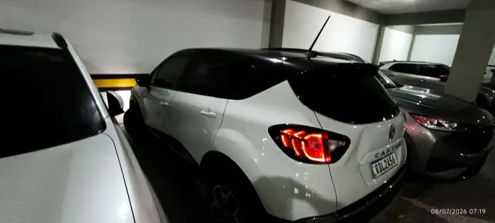 Renault Captur Iconic 1.3 TB 16V Flex 5P AUT 2022