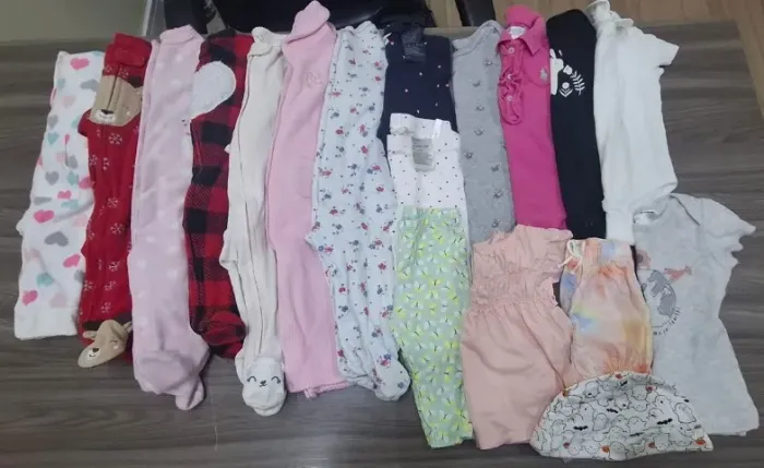 Lote carters e outros menina 3 a 9 meses