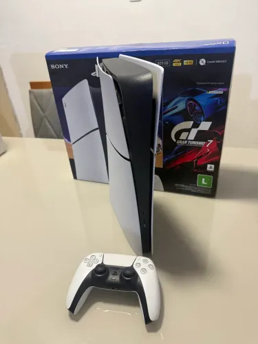 Ps5 digital IMPECÁVEL - somente 2 meses de uso!