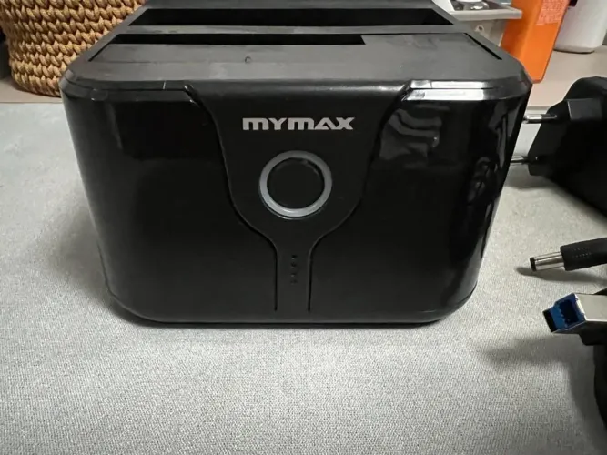 Leitor de hd externo Mymax<br>Usado <br>Acompanha fonte <br>150,00