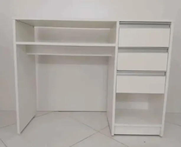 Mesa MDF Com 03 gavetas 75x100x30 