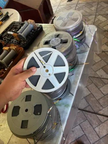 Lote com 66 discos de lantejoula para máquina de bordado