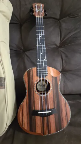 Ukulele Seizi Tenor 
