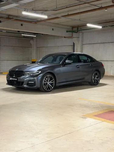 BMW 330E M Sport 2.0 Turbo Híbrido AU 2022