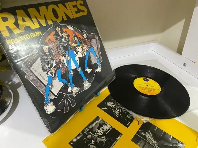 LP Disco de Vinil Ramones Road to Ruin
