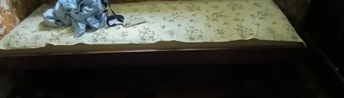 SOFA PARA SALA DE TV COM ALMOFADA
