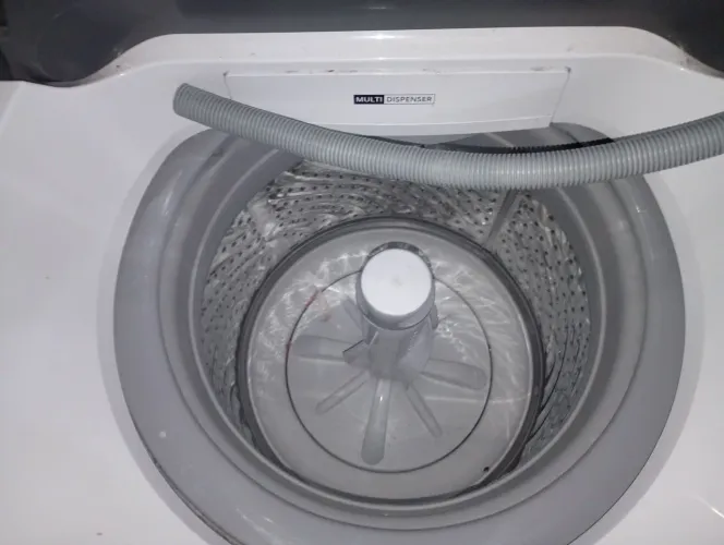 Vendo Máquina de Lavar muito Novaa 11 meses de uso