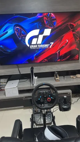 Logitech G29 com cambio e cockpit