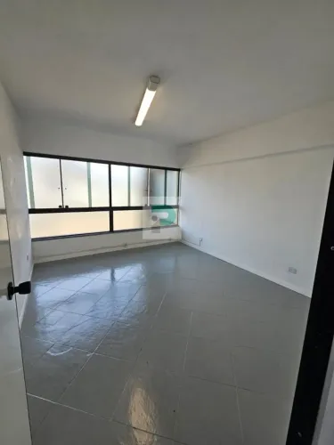 Sala Comercial para Locação em Mogi das Cruzes, Centro, 1 banheiro