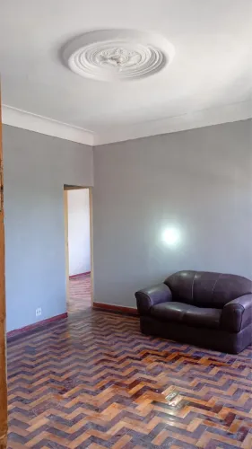 Casa à Venda no Barreto - Excelente Localização e Espaçosa