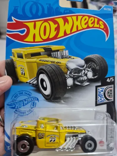 Hot wheels bone shaker 